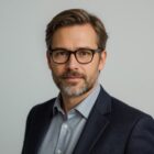 Portrait von Tobias Reuter, Smart-Home-Experte und Tech-Tester